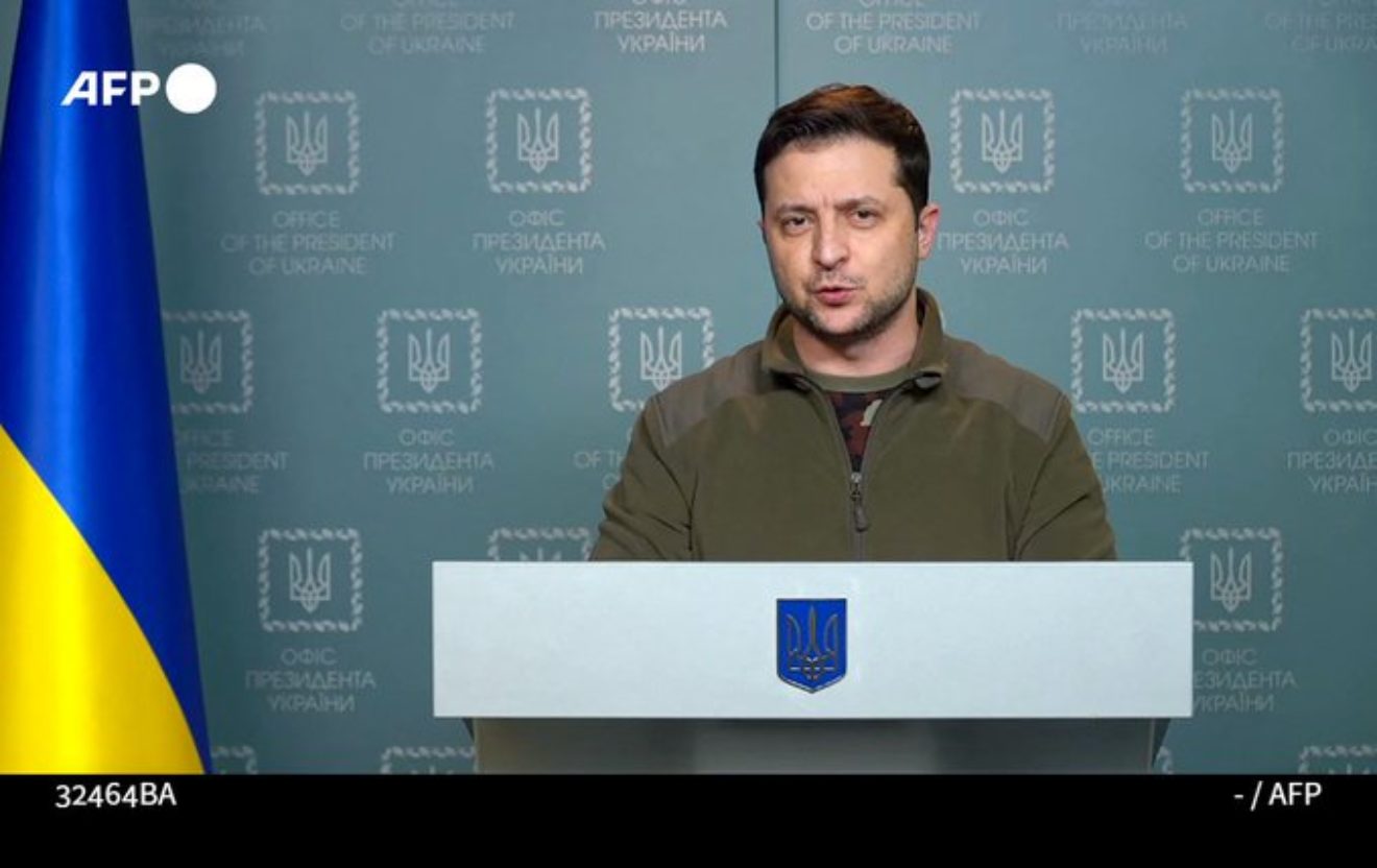 Unis et solidaires avec le peuple ukrainien